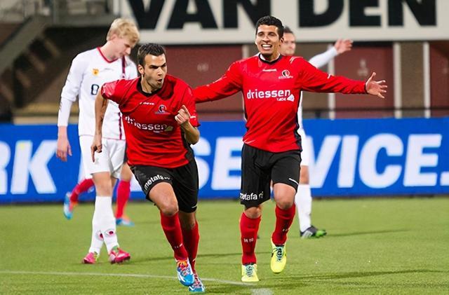 这对于一名 这对于一名